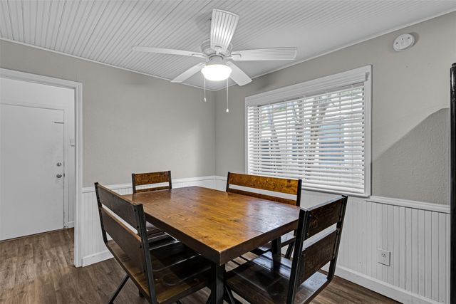 1644 Glenhill Lane, Lewisville, TX 75077