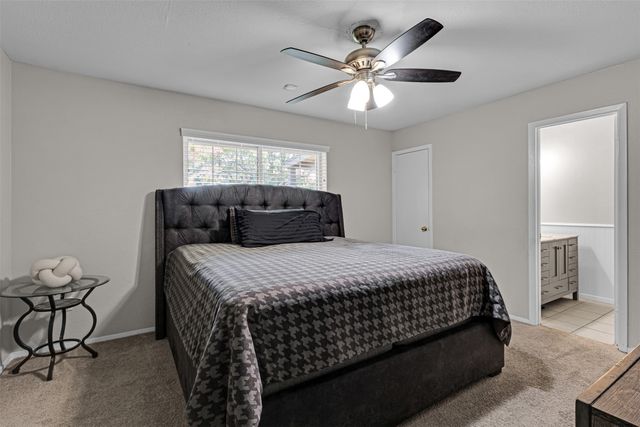 1644 Glenhill Lane, Lewisville, TX 75077