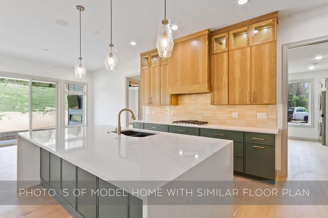 53300 Summer Breeze Drive, South Bend, IN 46637