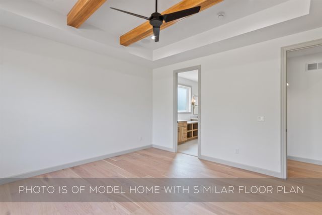 53300 Summer Breeze Drive, South Bend, IN 46637