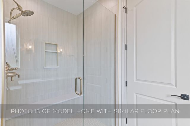 53300 Summer Breeze Drive, South Bend, IN 46637