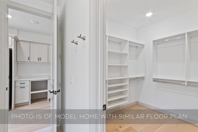 53300 Summer Breeze Drive, South Bend, IN 46637