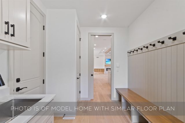 53300 Summer Breeze Drive, South Bend, IN 46637