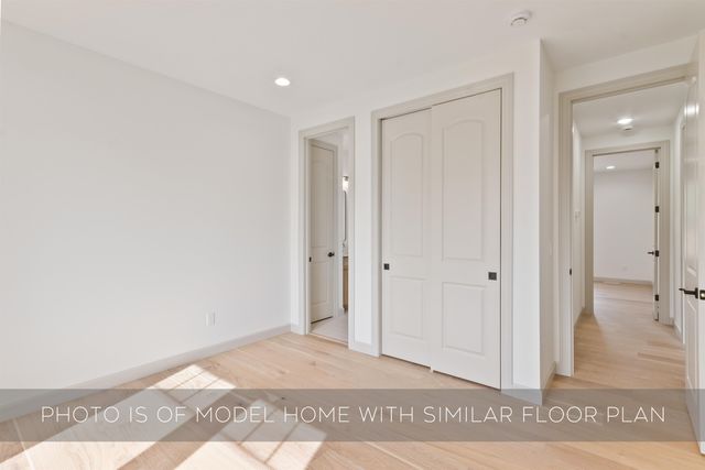 53300 Summer Breeze Drive, South Bend, IN 46637