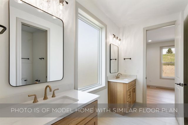 53300 Summer Breeze Drive, South Bend, IN 46637