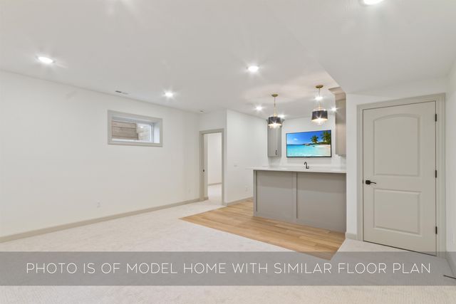 53300 Summer Breeze Drive, South Bend, IN 46637