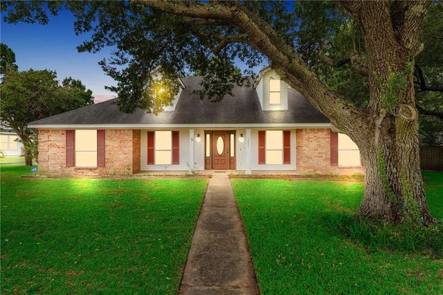 9943 Wedgefield Boulevard, Mobile, AL 36608