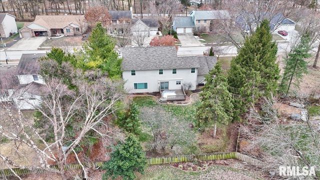 2315 CHESAPEAKE Landing, Springfield, IL 62712