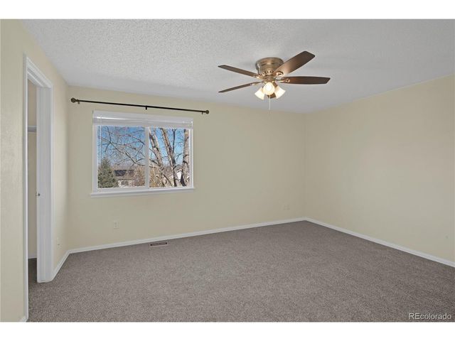 5335 S Ukraine Way, Aurora, CO 80015