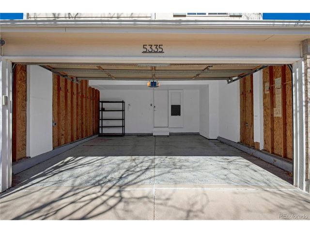 5335 S Ukraine Way, Aurora, CO 80015