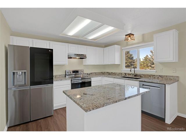 5335 S Ukraine Way, Aurora, CO 80015