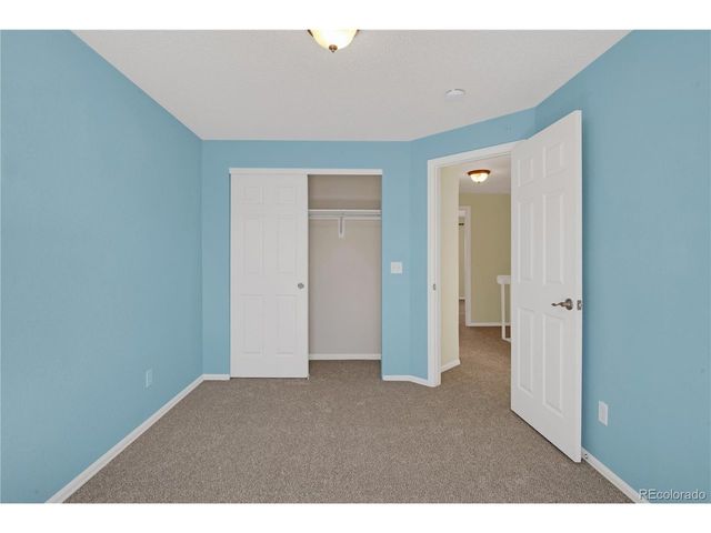 5335 S Ukraine Way, Aurora, CO 80015