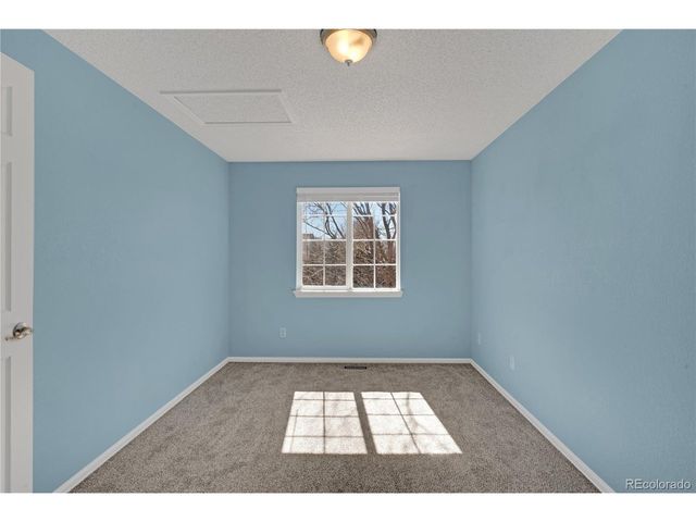 5335 S Ukraine Way, Aurora, CO 80015