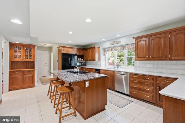 1315 N TULIP DR, West Chester, PA 19380