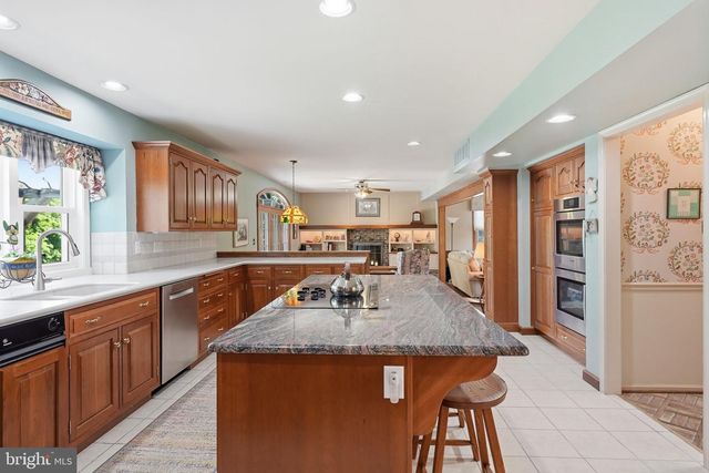 1315 N TULIP DR, West Chester, PA 19380