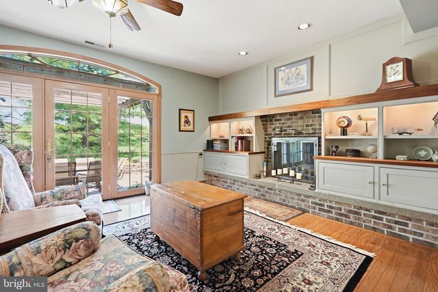 1315 N TULIP DR, West Chester, PA 19380