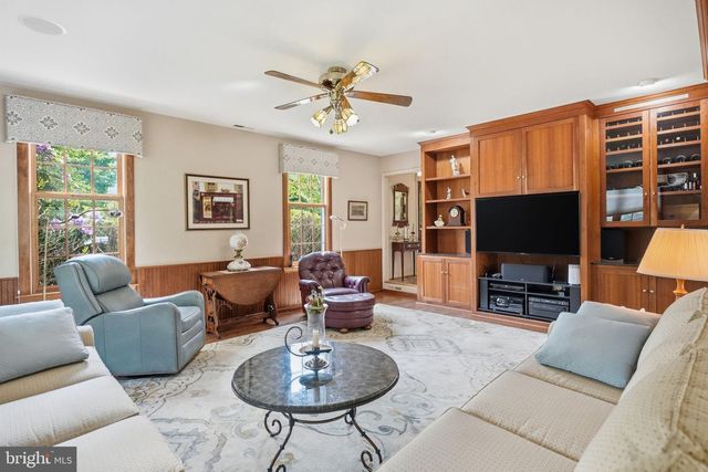 1315 N TULIP DR, West Chester, PA 19380