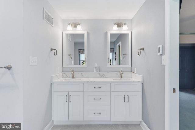1315 N TULIP DR, West Chester, PA 19380