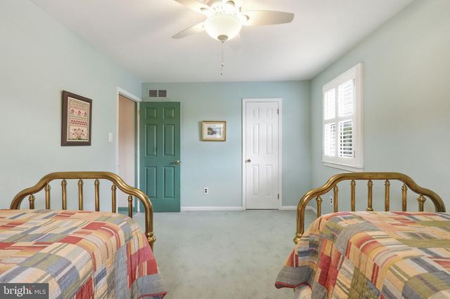 1315 N TULIP DR, West Chester, PA 19380