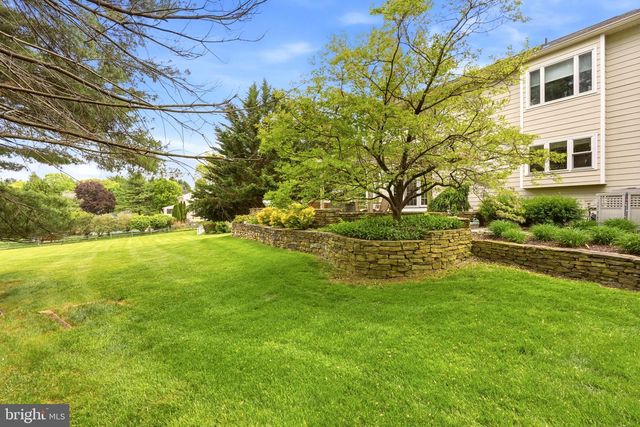 1315 N TULIP DR, West Chester, PA 19380