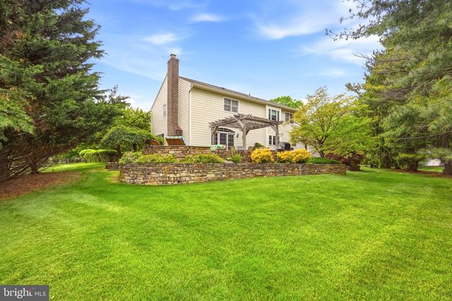 1315 N TULIP DR, West Chester, PA 19380