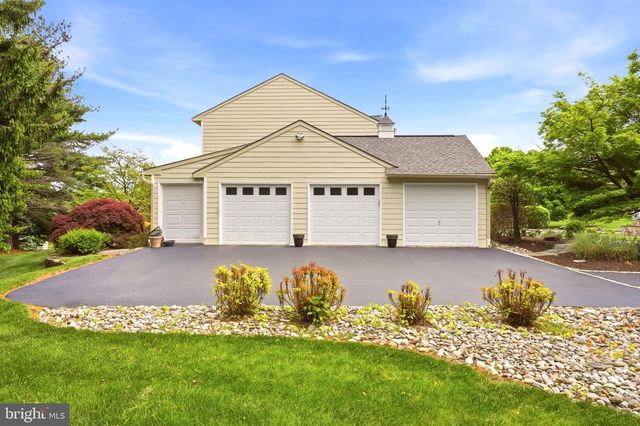 1315 N TULIP DR, West Chester, PA 19380