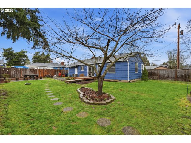 17760 Sw ALEXANDER St, Beaverton, OR 97003