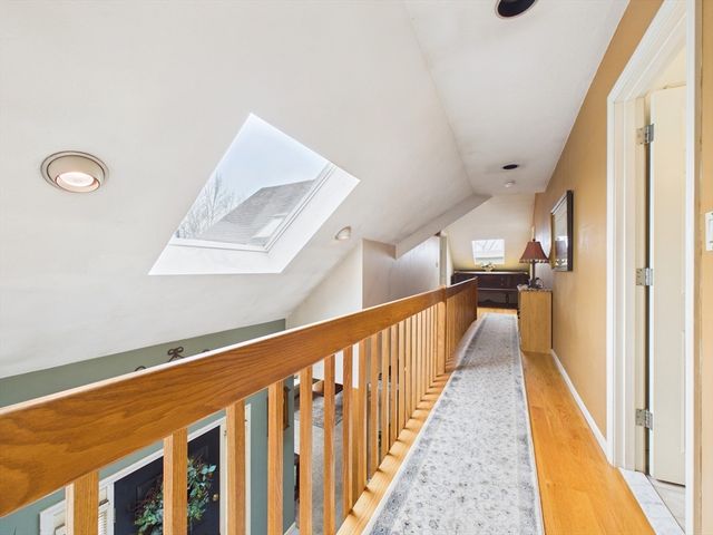 50 Prospect Ave, Hull, MA 02045