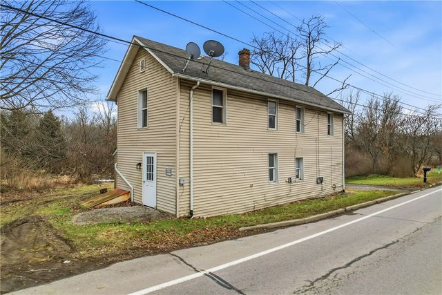 995 Mercer Ave, Hermitage, PA 16148