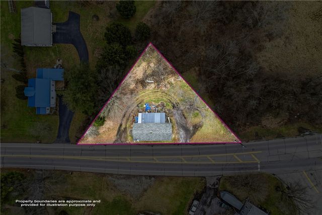 995 Mercer Ave, Hermitage, PA 16148