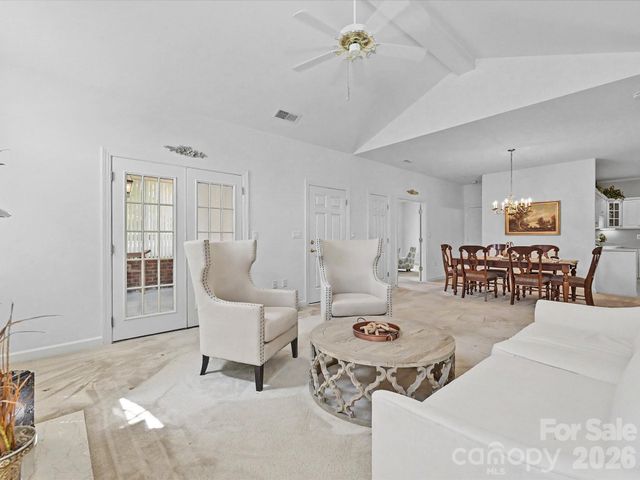 8655 Windsor Ridge Drive, Charlotte, NC 28277