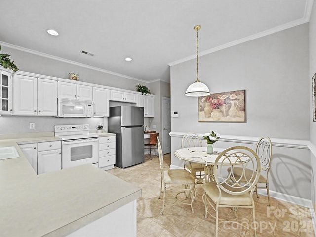 8655 Windsor Ridge Drive, Charlotte, NC 28277