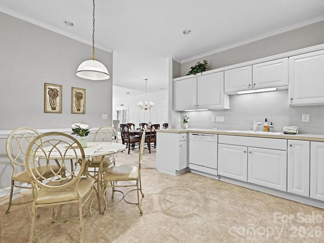 8655 Windsor Ridge Drive, Charlotte, NC 28277