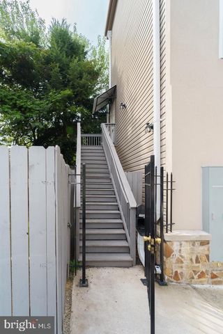 1500 OGDEN ST NW, Washington, DC 20010