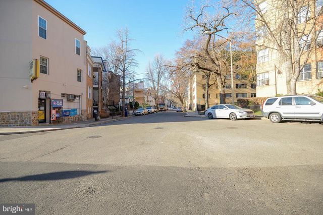 1500 OGDEN ST NW, Washington, DC 20010