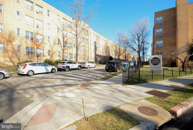 1500 OGDEN ST NW, Washington, DC 20010