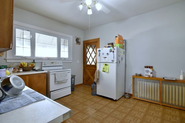 7625 Monroe Street, Forest Park, IL 60130