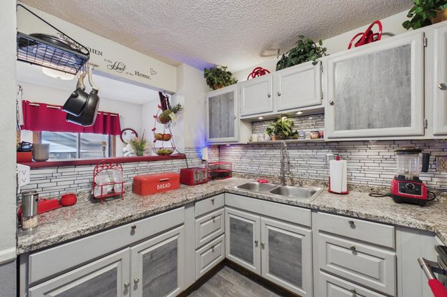 1417 63rd Lane, Brooklyn Center, MN 55430