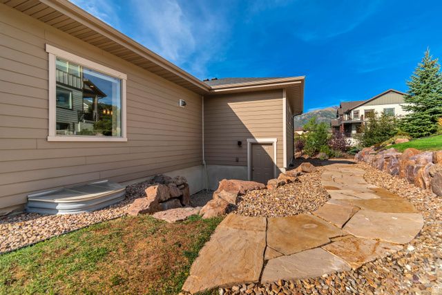 15188 S TALL WOODS DR, Draper, UT 84020