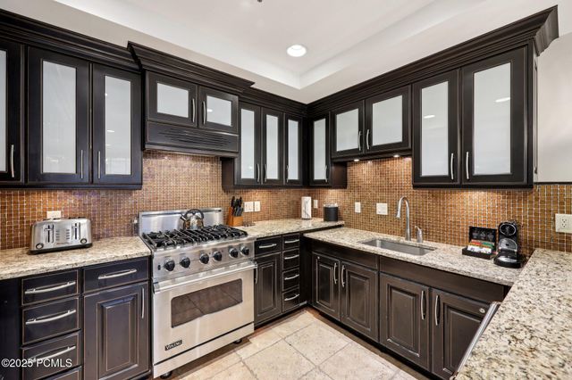 2100 Frostwood Boulevard 4171, Park City, UT 84098