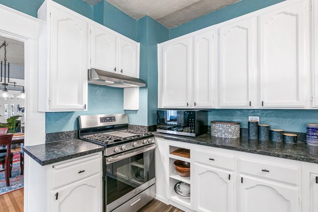 408 N Ivy Street, Medford, OR 97501