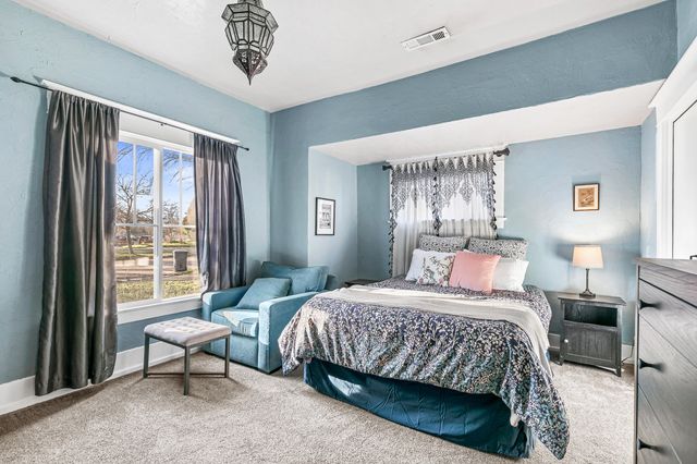 408 N Ivy Street, Medford, OR 97501