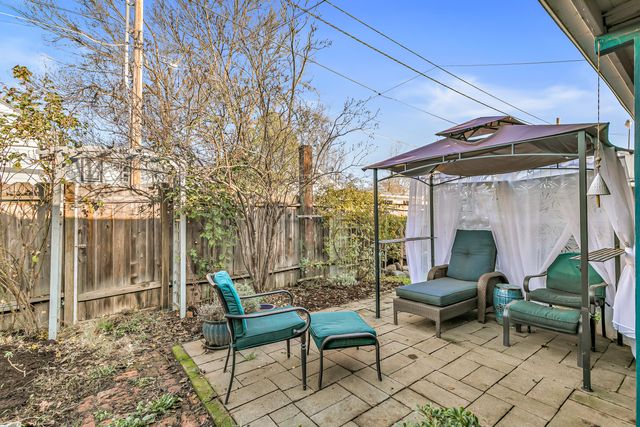 408 N Ivy Street, Medford, OR 97501