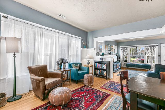 408 N Ivy Street, Medford, OR 97501