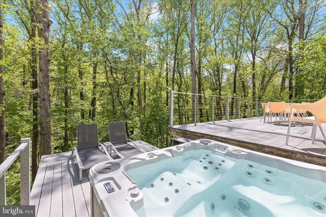 927 BUCKHORN RD, Sykesville, MD 21784
