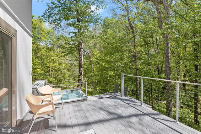 927 BUCKHORN RD, Sykesville, MD 21784