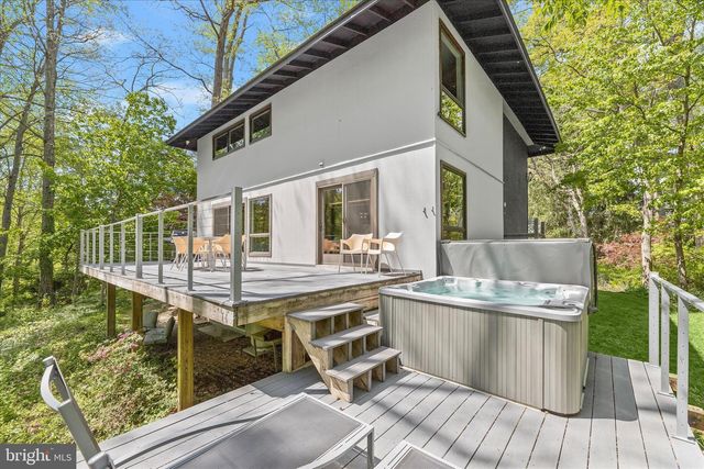 927 BUCKHORN RD, Sykesville, MD 21784