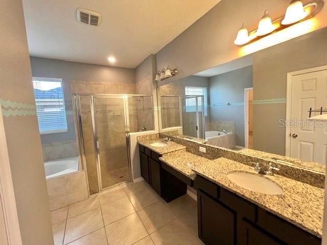 12121 HOMESTEAD PARK LANE, Orlando, FL 32824