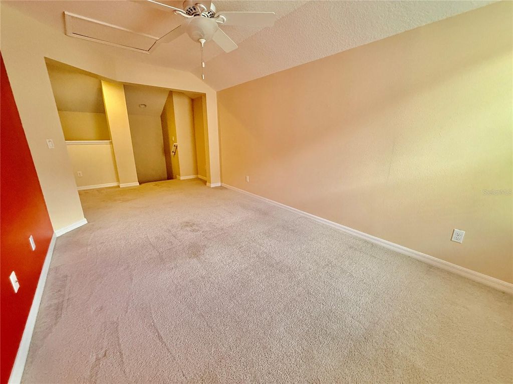 Image 34 of property listing at 12121 HOMESTEAD PARK LANE, Orlando, FL 32824