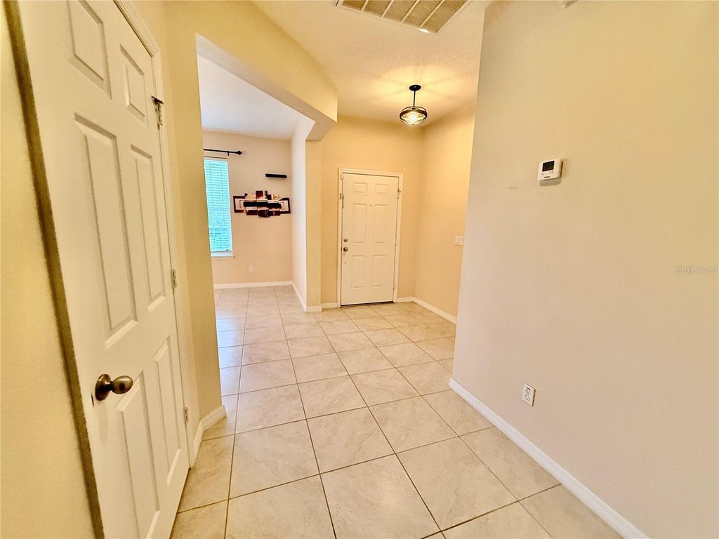 Image 35 of property listing at 12121 HOMESTEAD PARK LANE, Orlando, FL 32824